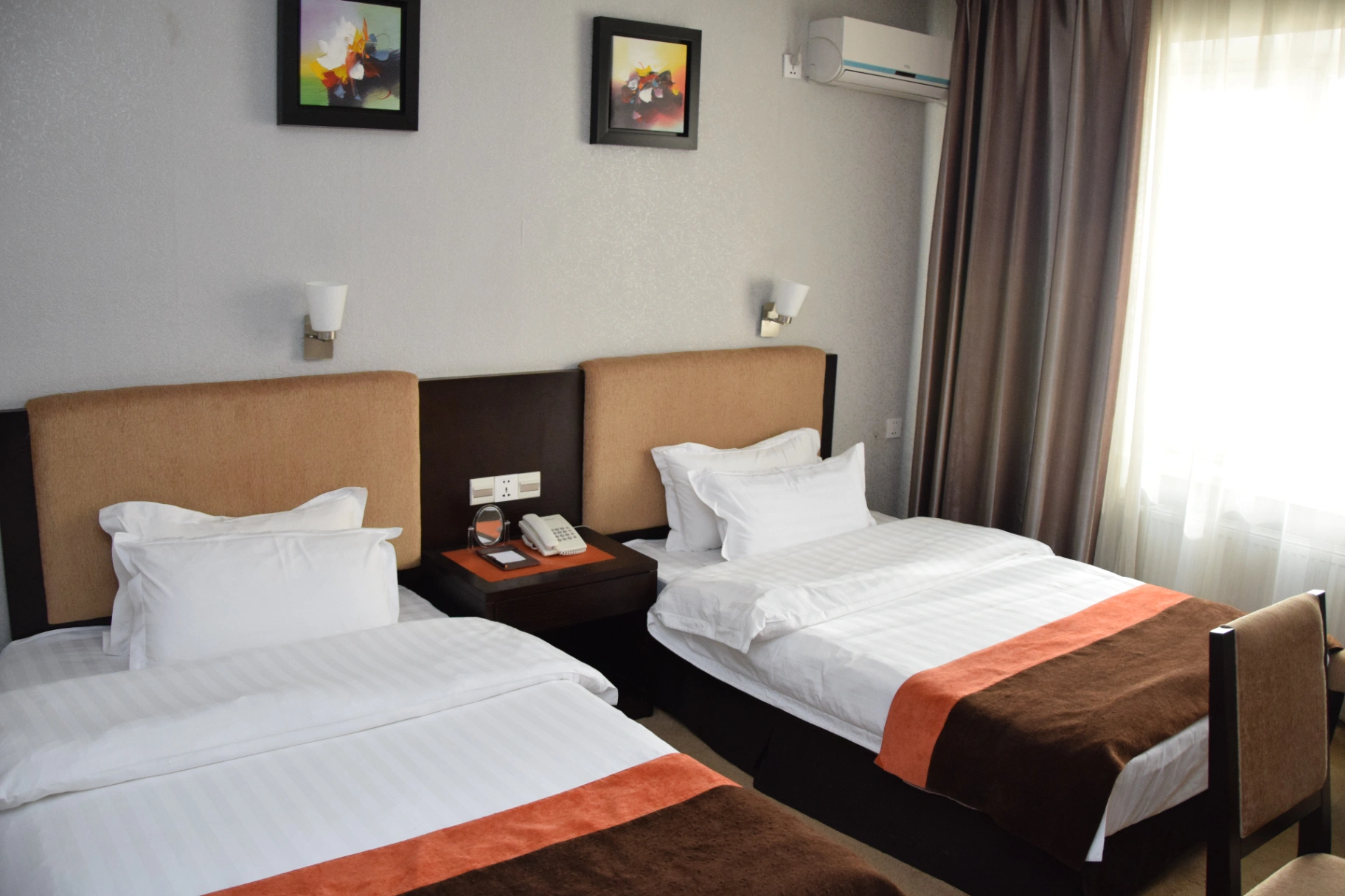 Standard Twin Room - Image 1
