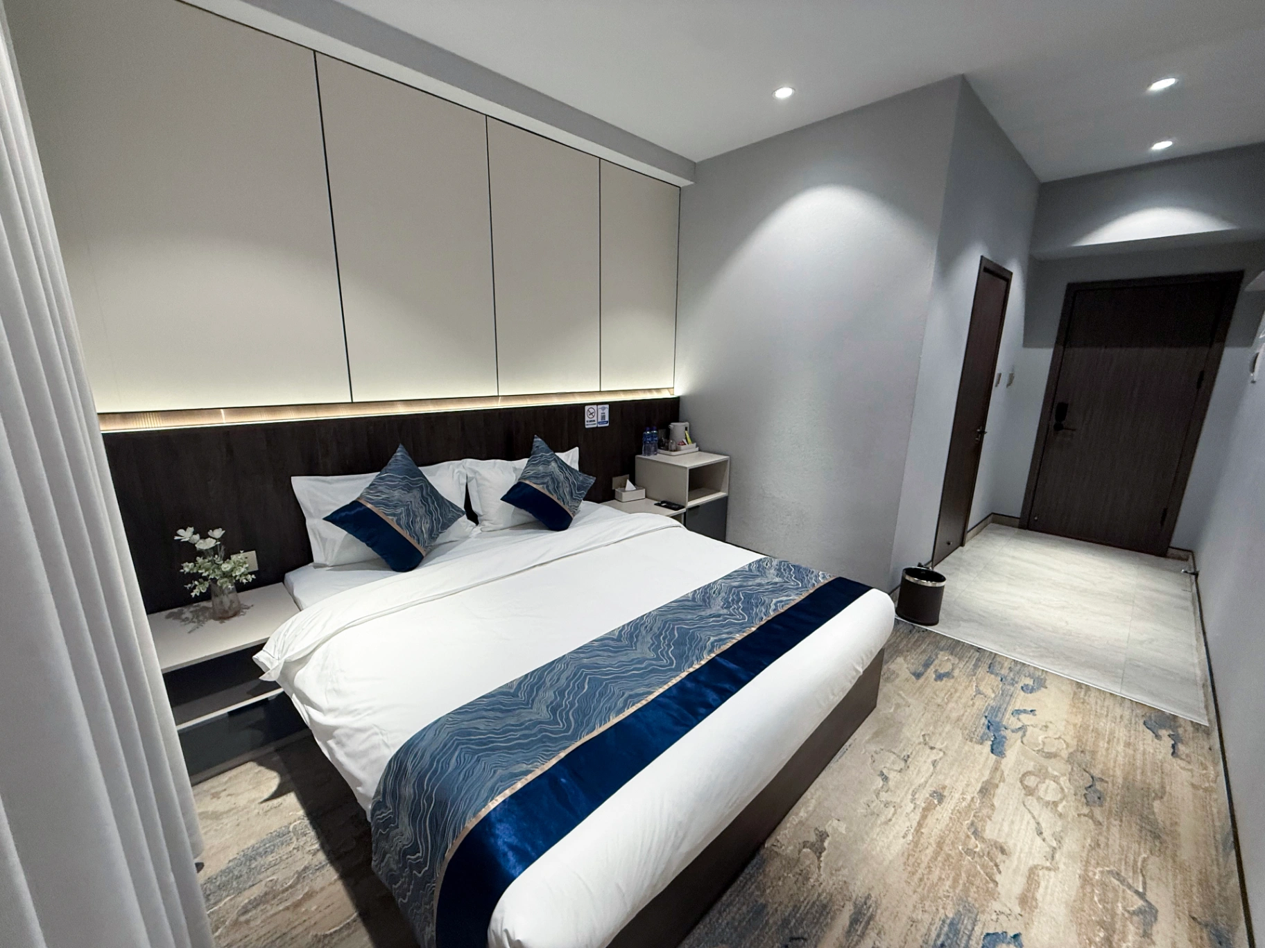 Standard Single Room - Image 1