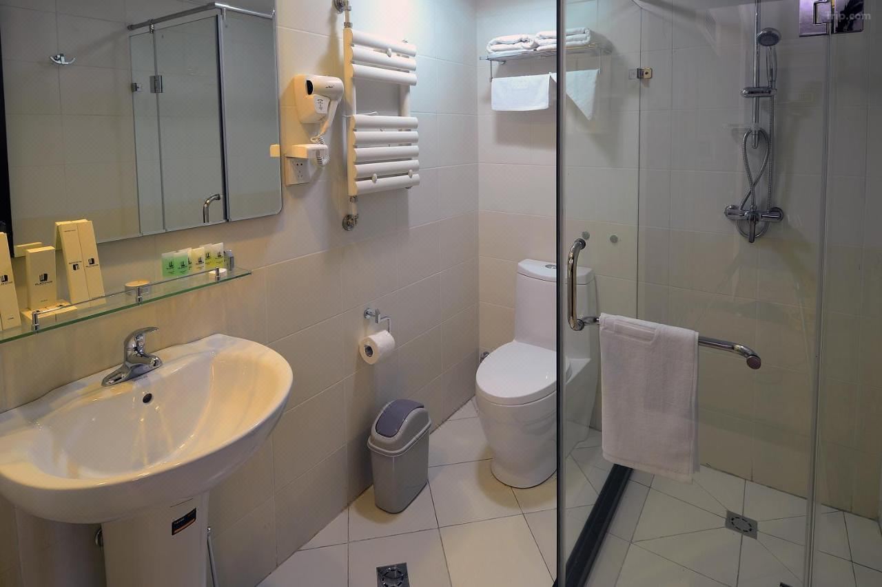 Platinum Hotel - Image 9