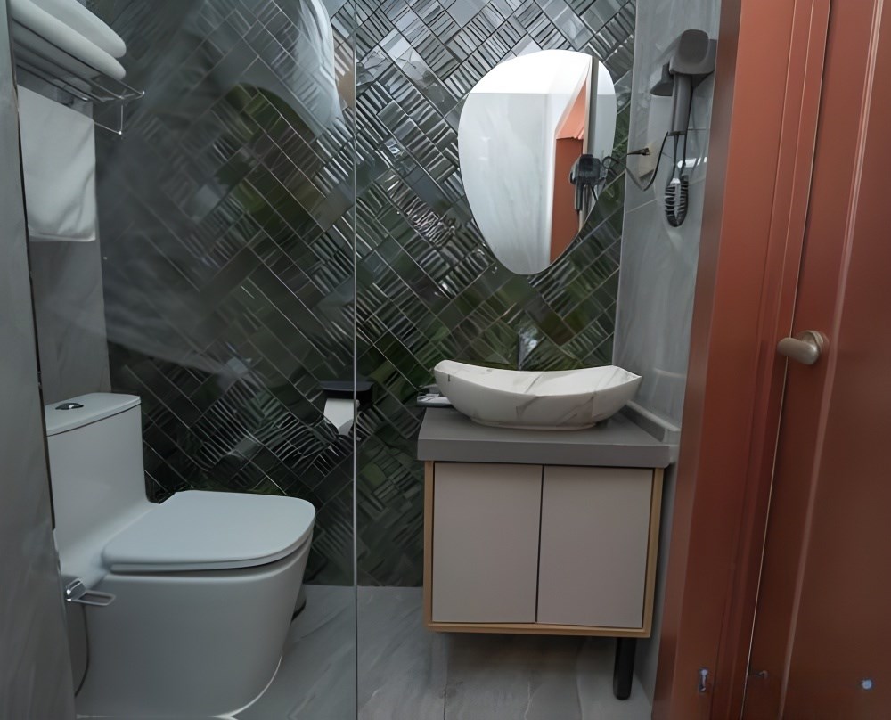 Superior Double Room - Image 7