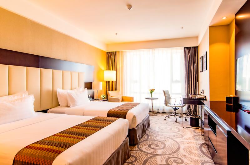 Happiness Hotel - Image 3