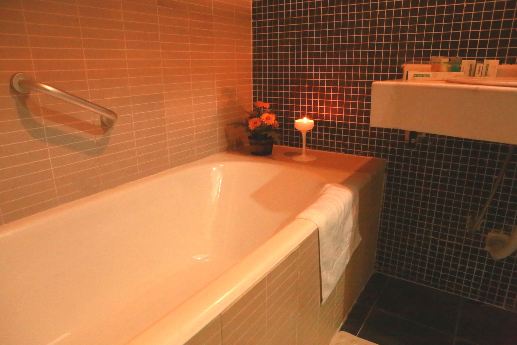 Standard Single Room - Image 4