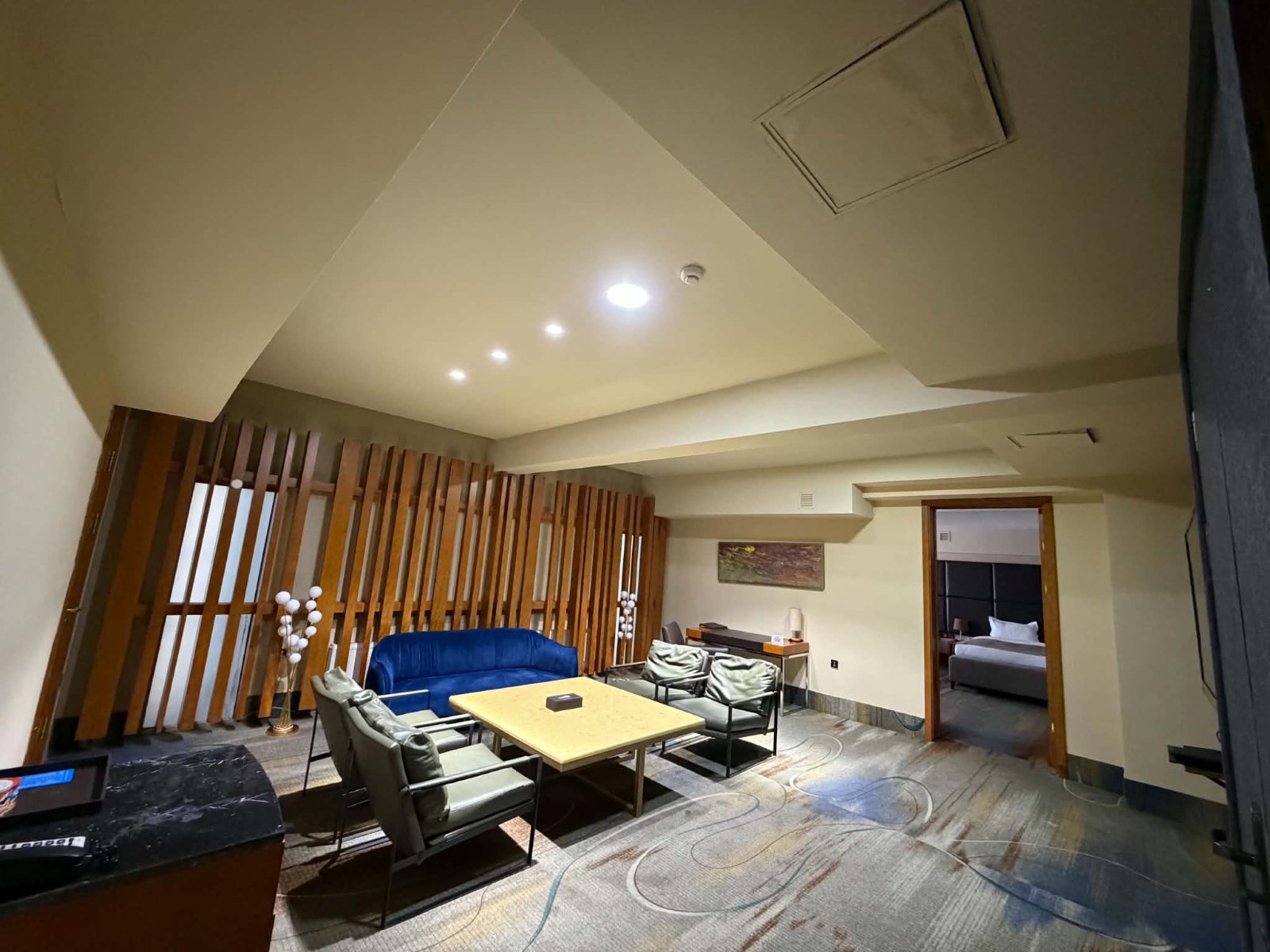 Deluxe C Room - Image 3