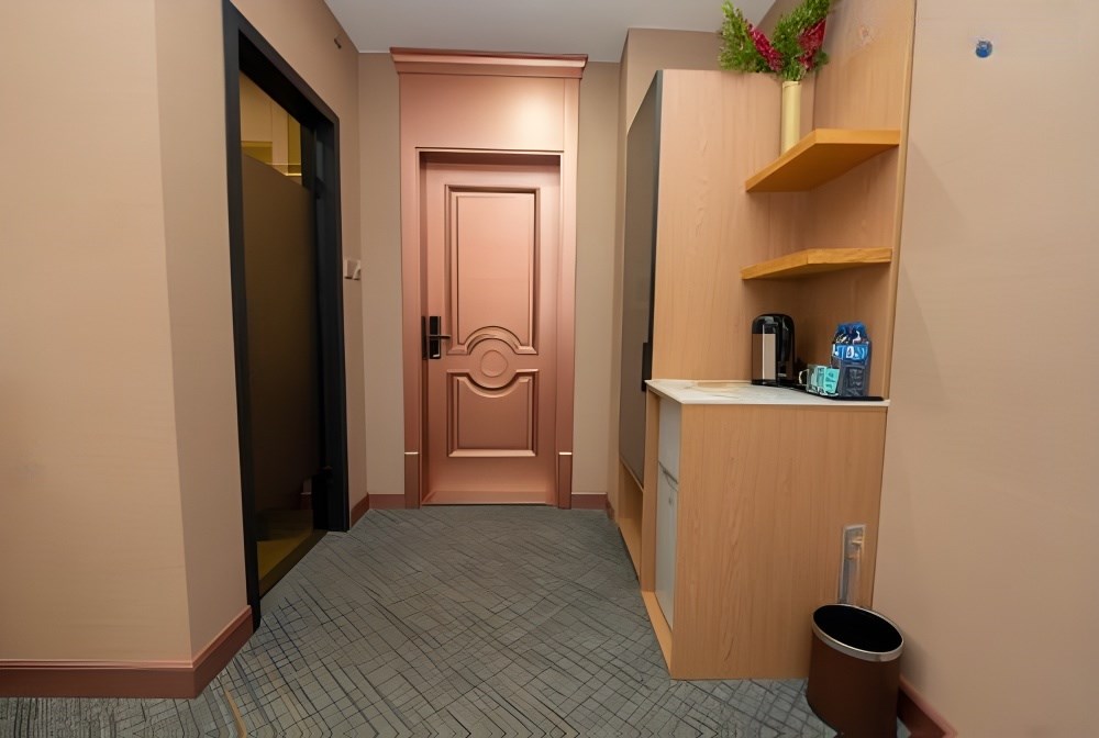 Superior Double Room - Image 3