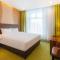 Standard Double Room - Image 6