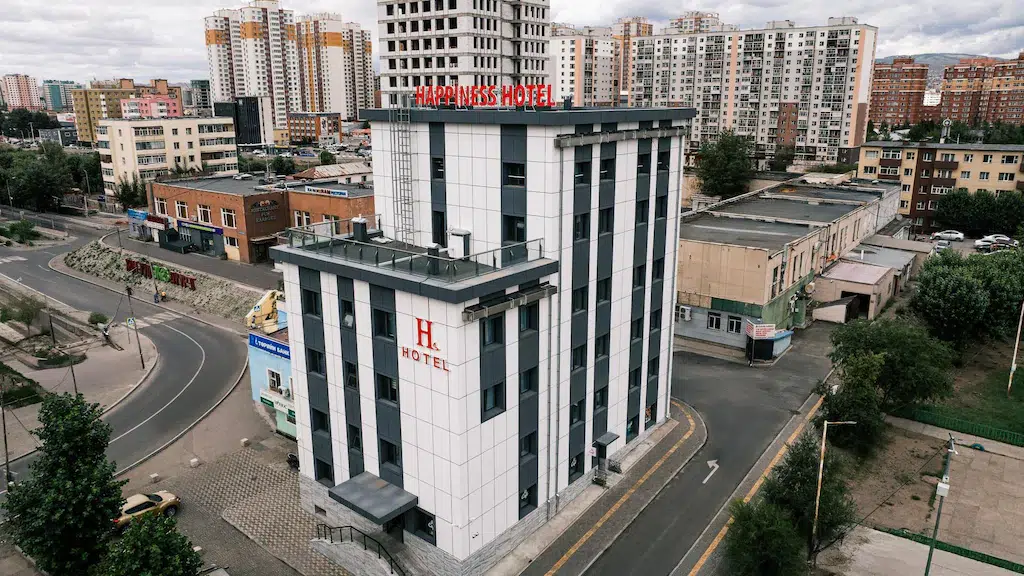 Happiness Hotel - Image 2