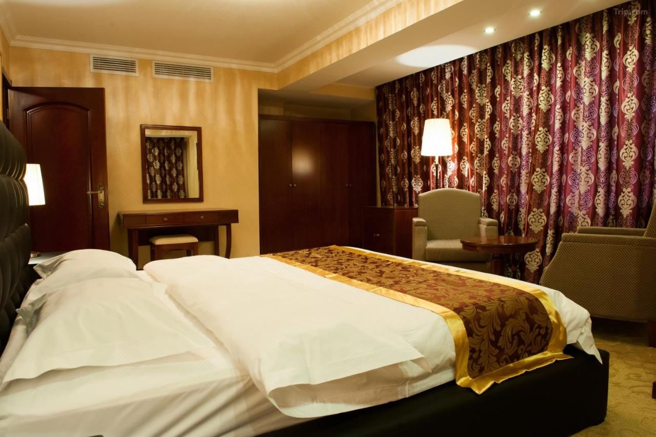 Platinum Hotel - Image 8
