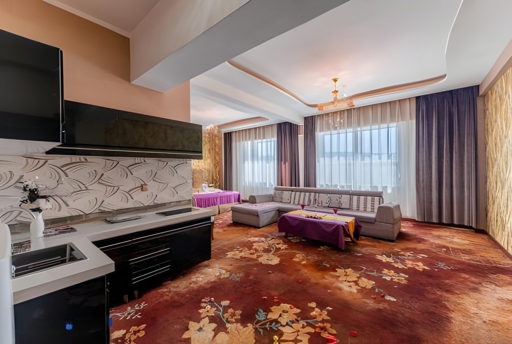 Deluxe Single Room - Image 2