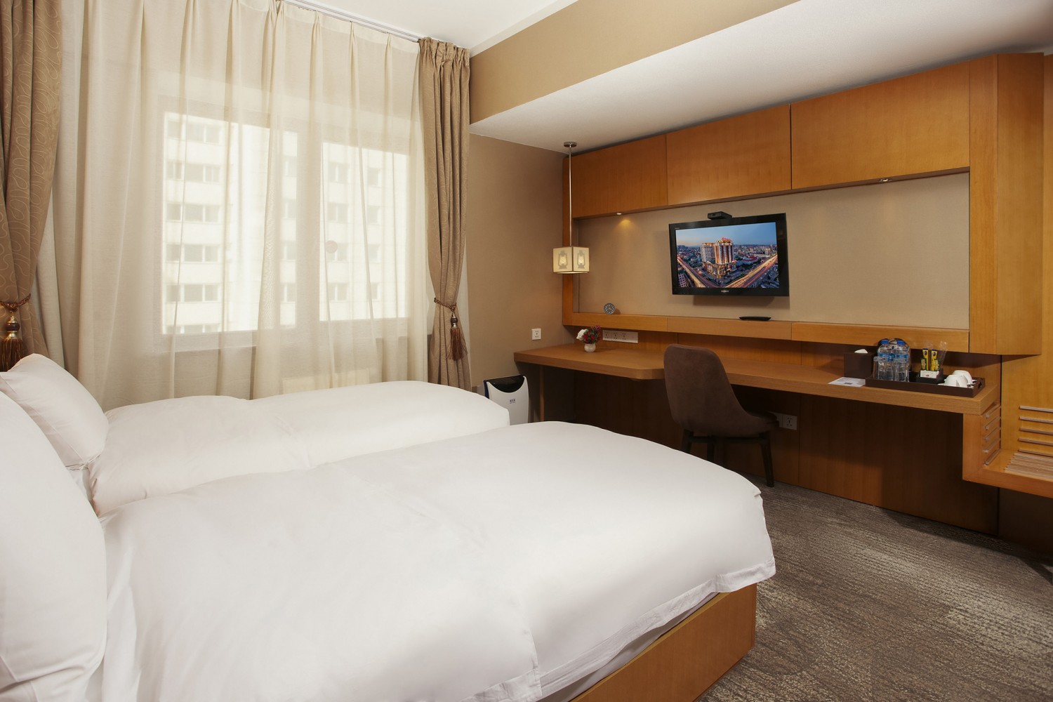 Standard Twin Room - Image 1