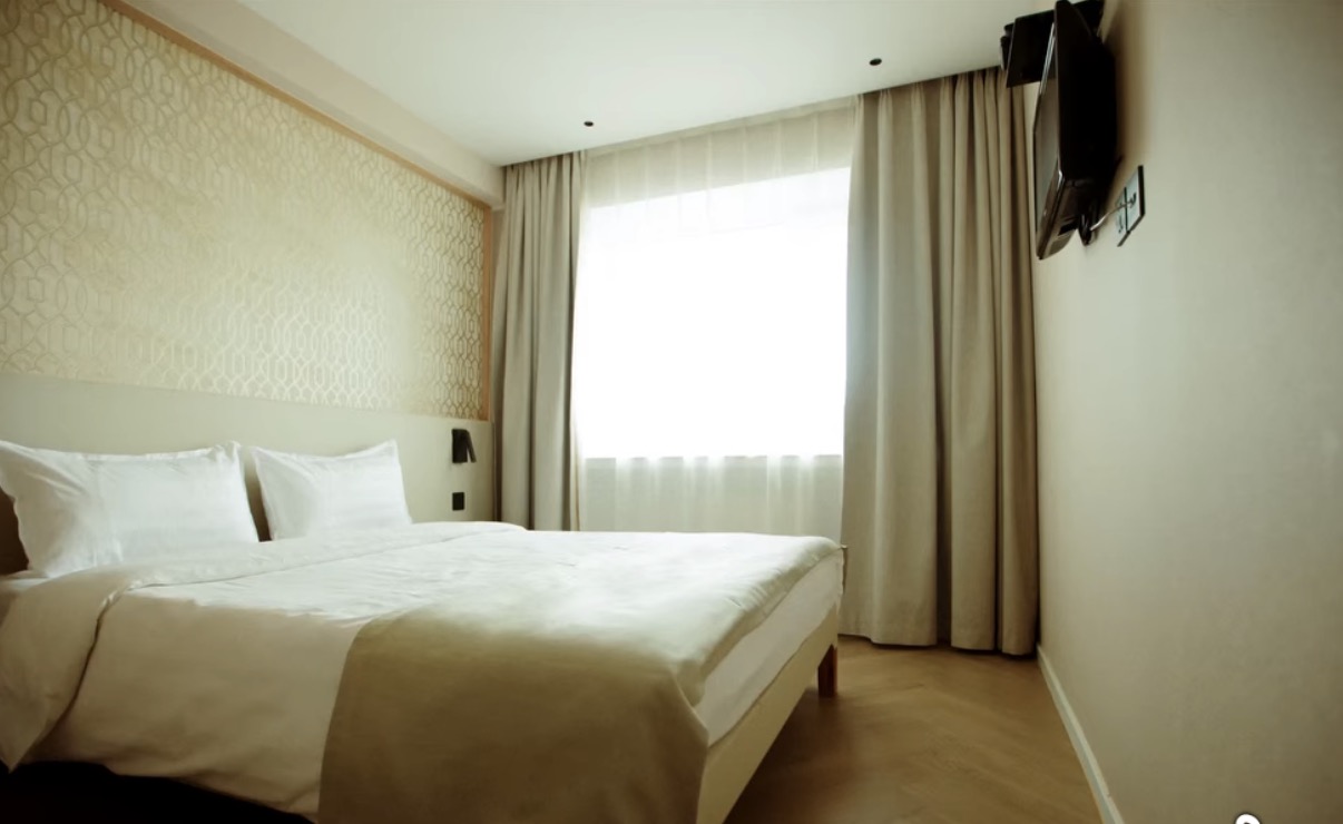 standard Double room - Image 6