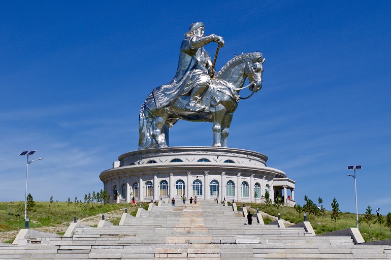 Chinggis Khaan Statue Complex Half-Day Tour